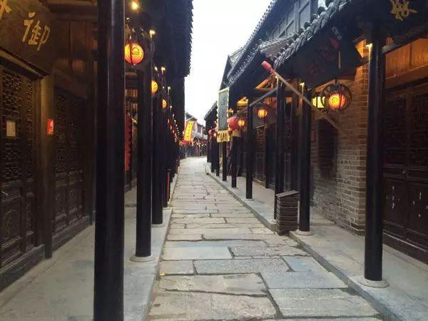 幼师专业就业前景怎么样？游戏画面